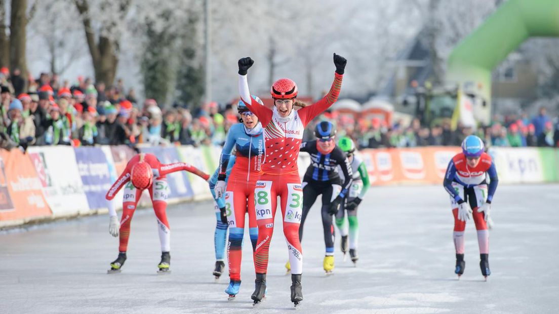 Lisa van der Geest wint in Noordlaren 