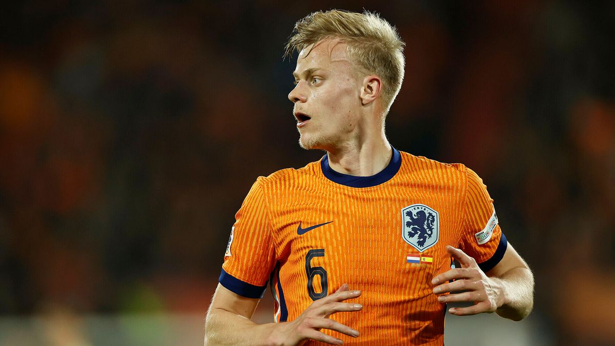 Van Hecke bij Oranje-selectie voor beslissende WK-kwalificatiereeks