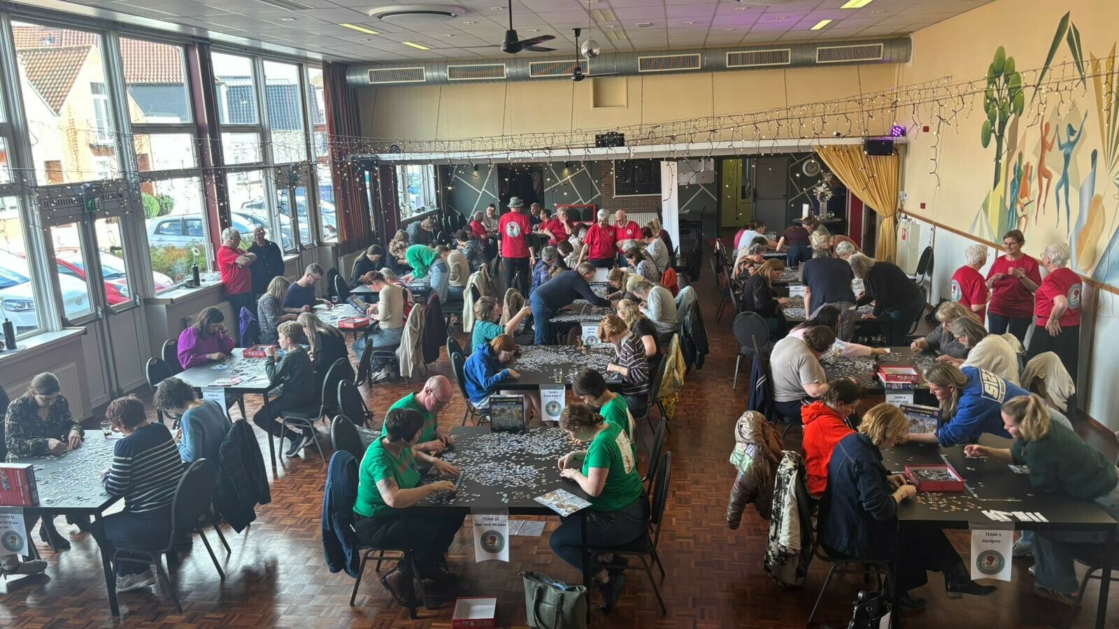 Adrenaline piekt op kampioenschap legpuzzelen: 'Laat me met rust'