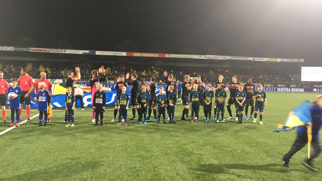 NEC is nu al vier duels op rij ongeslagen. Ook bij koploper Cambuur werd niet verloren. NEC kreeg, vooral via de omschakeling, een paar aardige kansen, maar het bleef 0-0 in Leeuwarden.