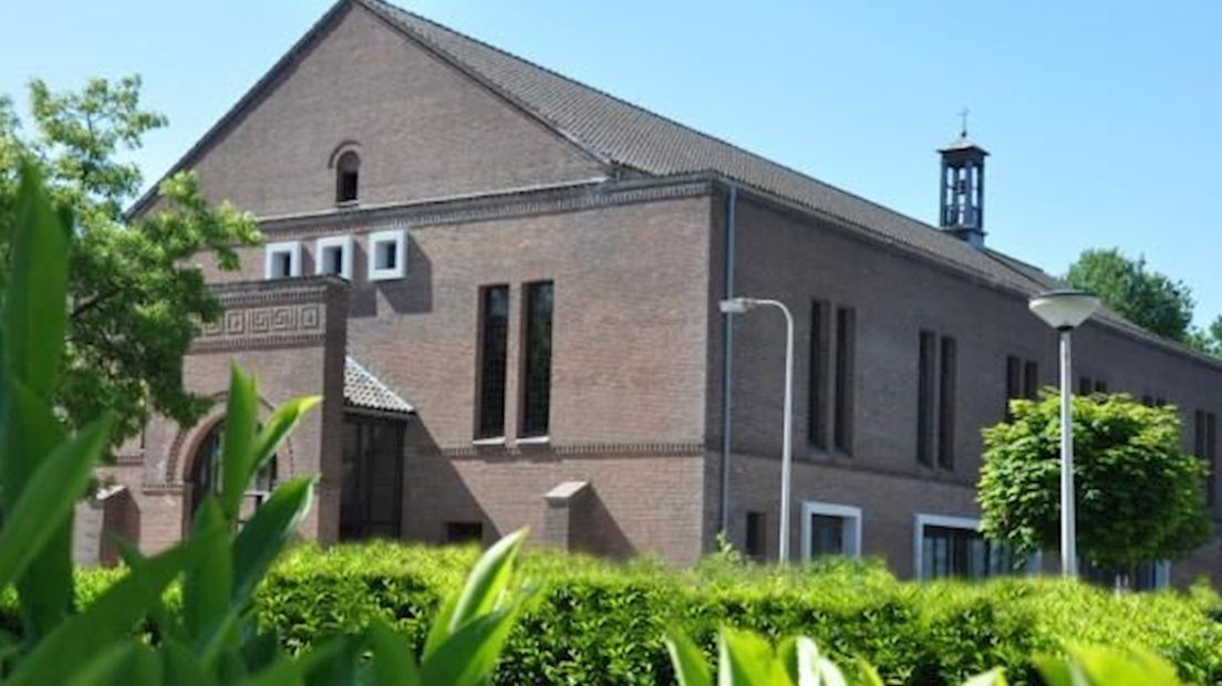 Voormalige kerk aan Bornsestraat is nu een school