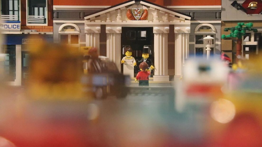 Een kijkje in de LEGO-stad van de familie Hoexum