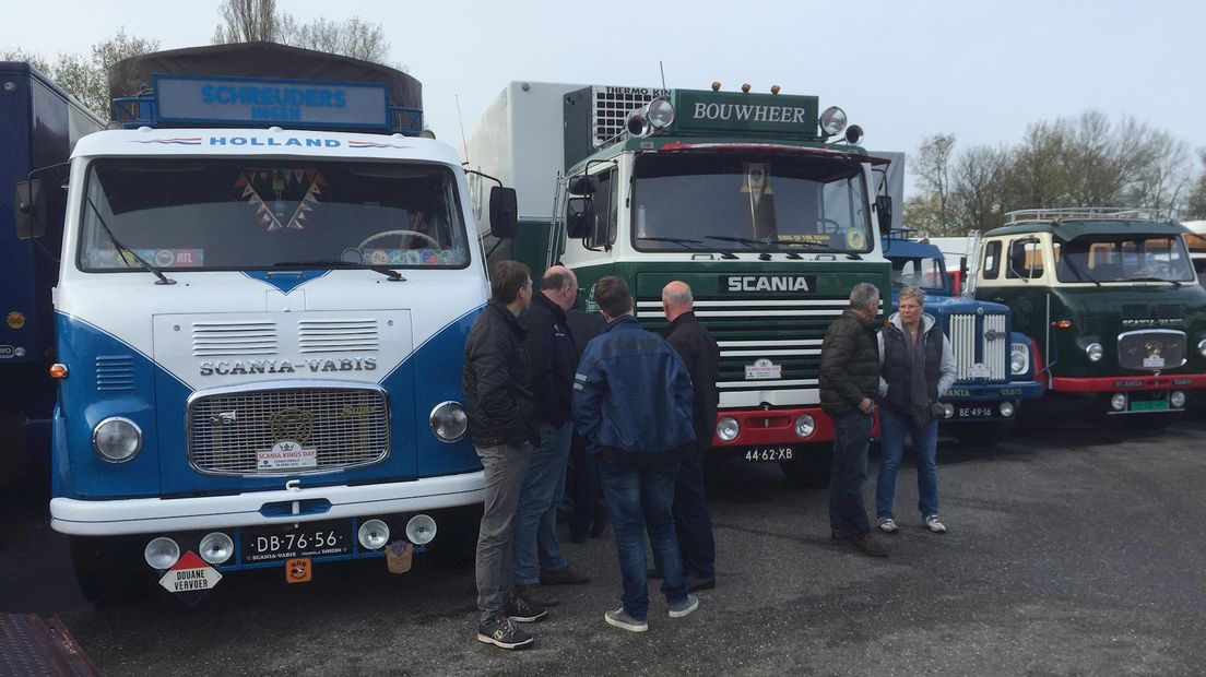 Klassieke Scania-voertuigen in Zwolle
