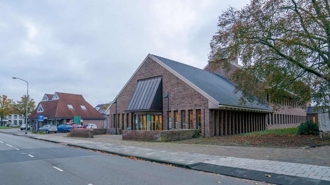 Het gemeentehuis van de gemeente Noordenveld in Roden (Rechten: RTV Drenthe/Kim Stellingwerf)