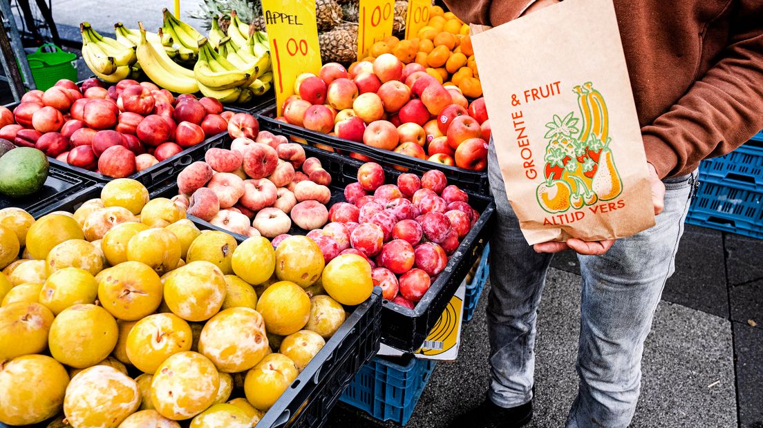 Marktkramen wijken niet voor Wijchense horeca.