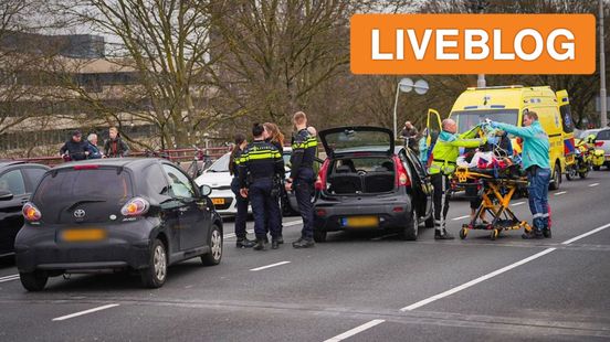 Inbreker betrapt • ongeluk op John Frostbrug. Inbreker betrapt • ongeluk op John Frostbrug.