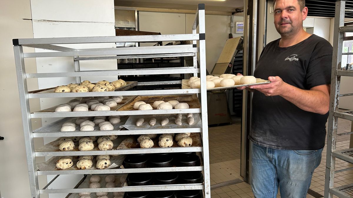 Laatste bakker van Vollenhove stopt na 87 jaar: 'Recept geef ik niet weg'