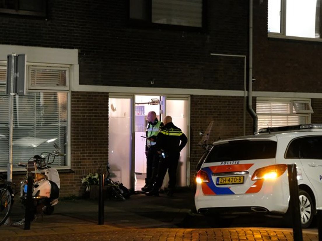 De woningoverval in de Verheijstraat in Vlaardingen op 25 maart 2020 (Bron: MediaTV)