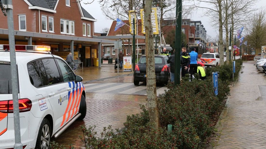 Vrouw raakt gewond na aanrijding in Gieten (Rechten: Van Oost Media)