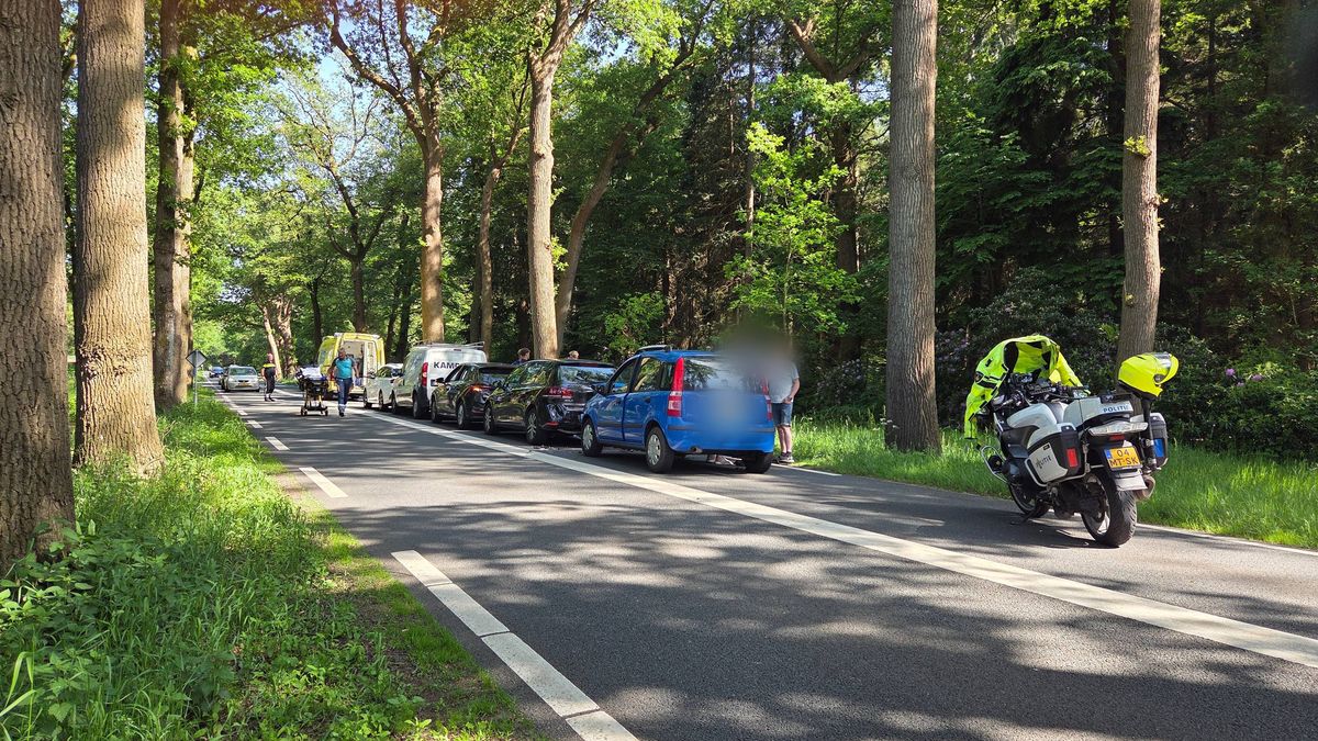 112 Nieuws: kettingbotsing met 5 auto's bij Ommen | Ongeval bij IJsselbrug