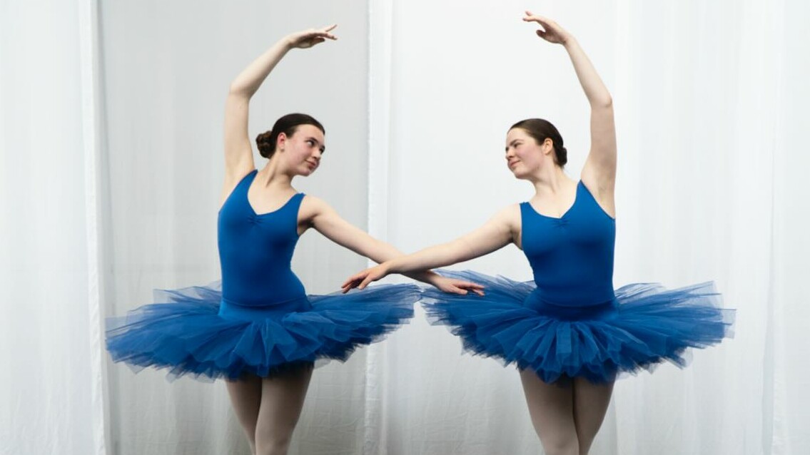Leerlingen van de Friesche Balletschool verzorgen een voorstelling in Leeuwarden