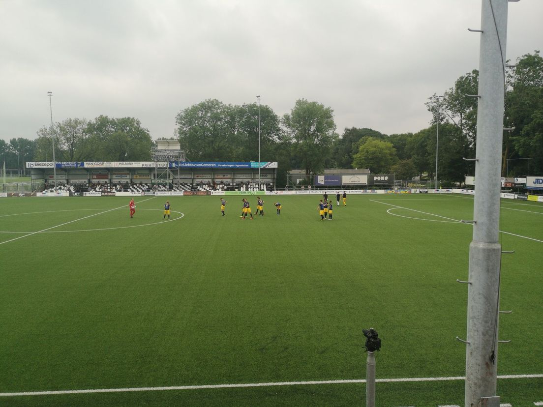 FC Dordrecht voor aanvang van de wedstrijd tegen ASWH (1-0)