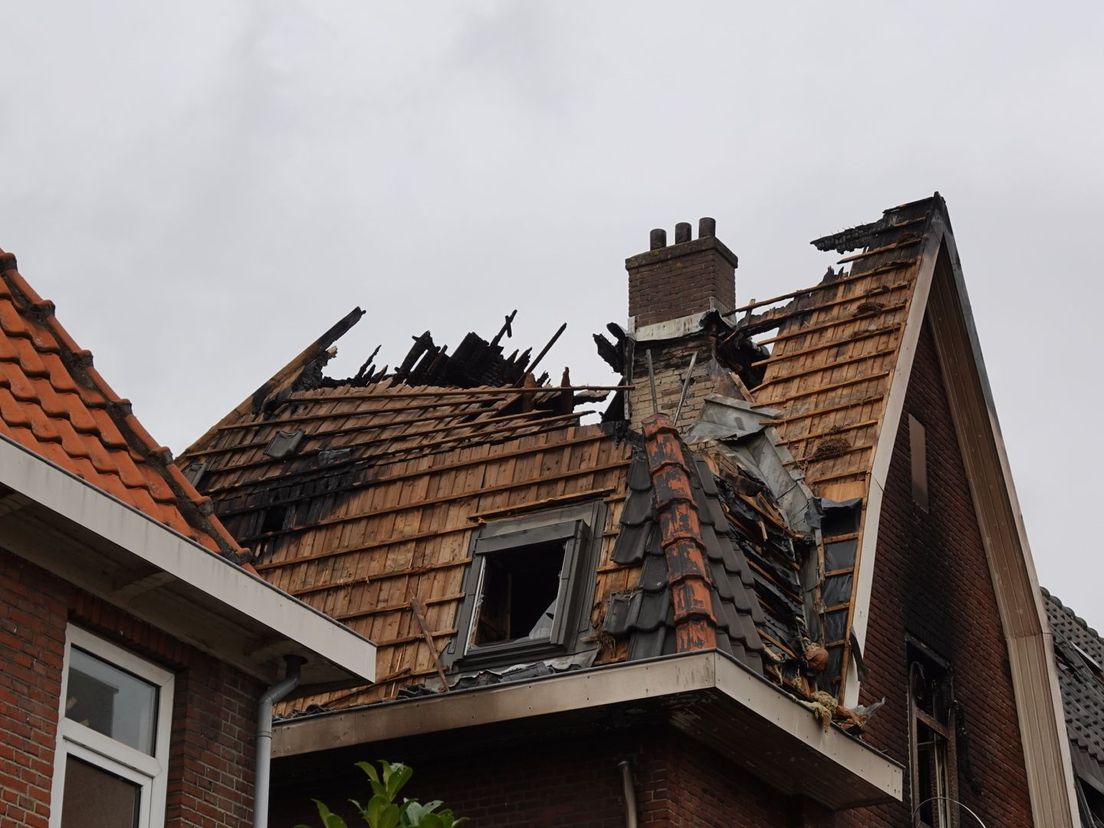 De woning aan de Graaf Adolf van Nassaustraat is verwoest