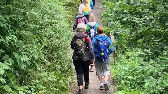 Noorse wandelaars lopen alternatieve Vierdaagse in eigen land en denken aan Nijmegen