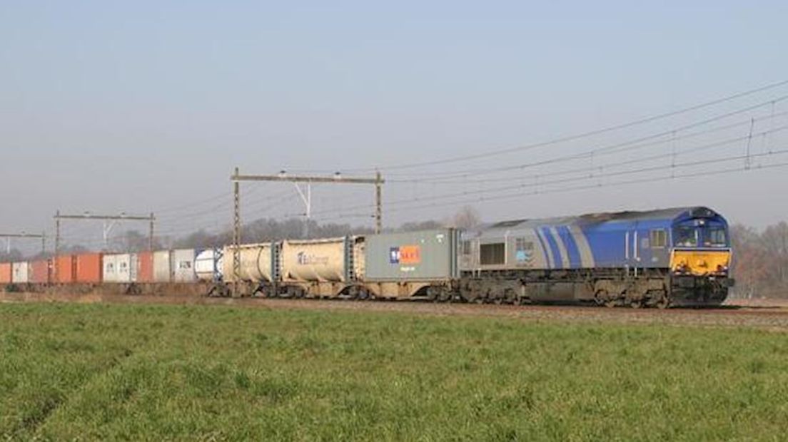 Eerste goederentrein Almelo