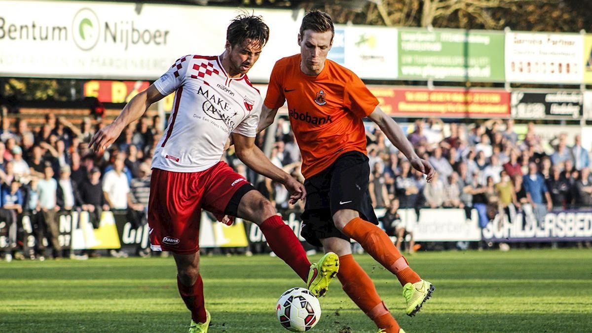 HHC Hardenberg in eigen huis onderuit tegen Kozakken Boys RTV Oost HHC Hardenberg in eigen huis onderuit tegen Kozakken Boys RTV Oost