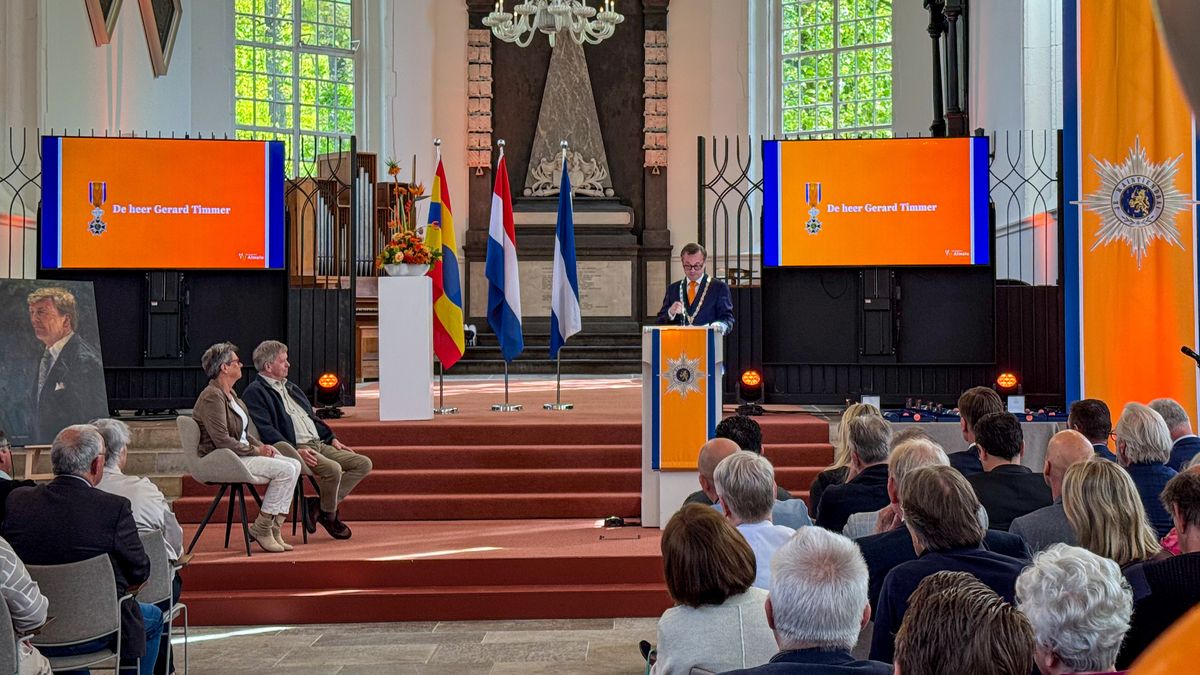 Burgemeester Almelo reikt 13 lintjes uit: 'Bijzonder moment om waardering te geven'