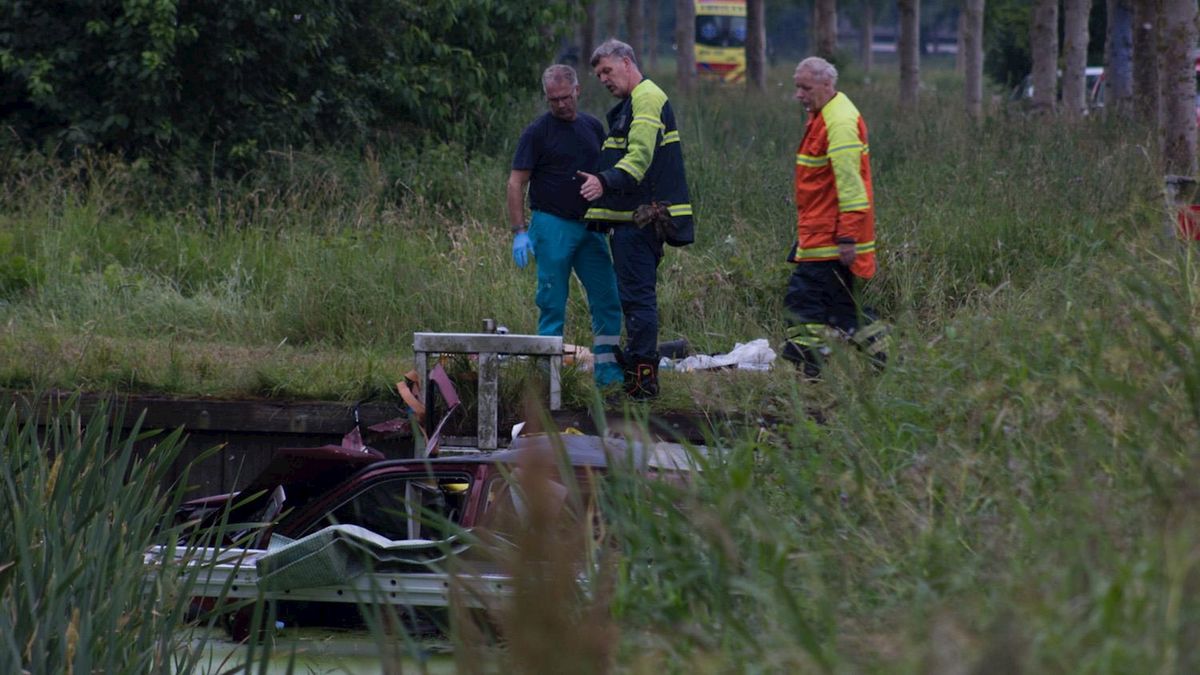 Twee gewonden bij eenzijdig ongeluk in Lierderholthuis