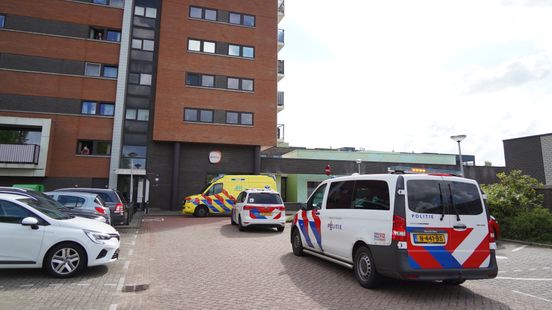 Jongeman neergestoken in woning in Bergschenhoek, politie houdt verdachte aan Home