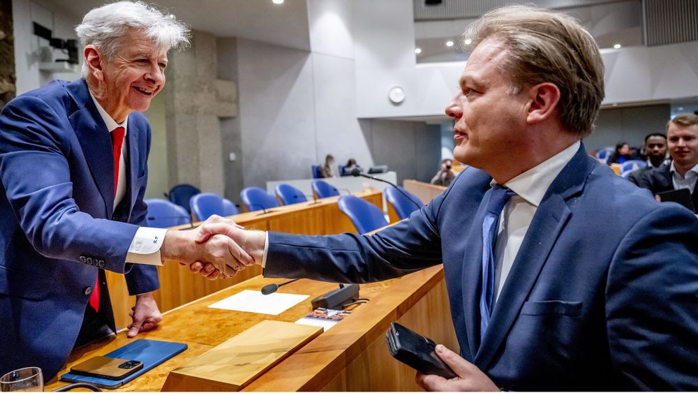 Lopend Vuur: Ronald Plasterk lijkt mij een goede premier - RTV Noord