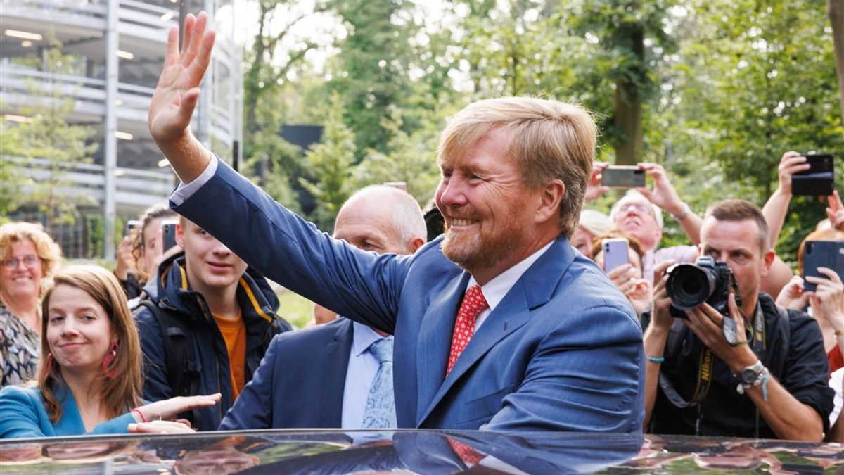 Koning Willem-Alexander komt binnenkort bakkie doen in Heino