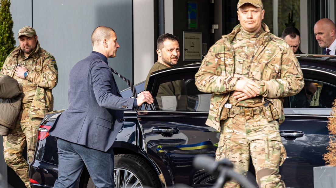 Donderdag rond 8.50 uur verliet Zelensky het Marriott Hotel in Den Haag