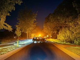 Ongeluk tussen twee auto's in Wilhelminaoord, beide bestuurders gewond