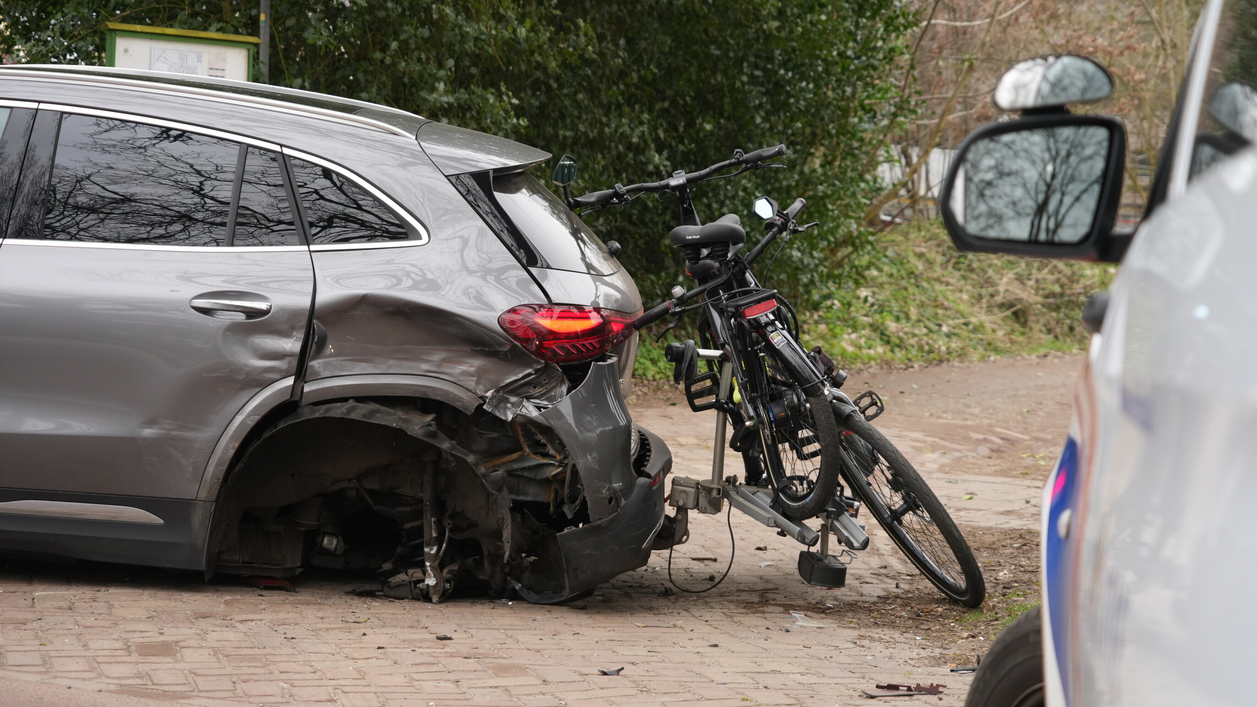 Bestuurder gewond bij ongeluk in Norg