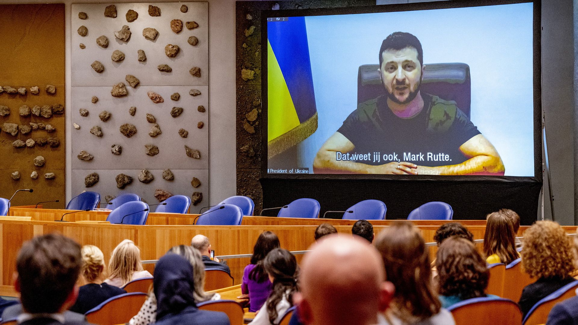 De Keamer harket nei Zelensky