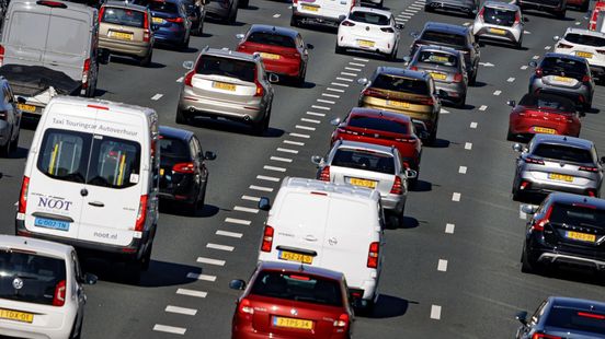 Drukke spits verwacht, ANWB waarschuwt voor meerdere wegen