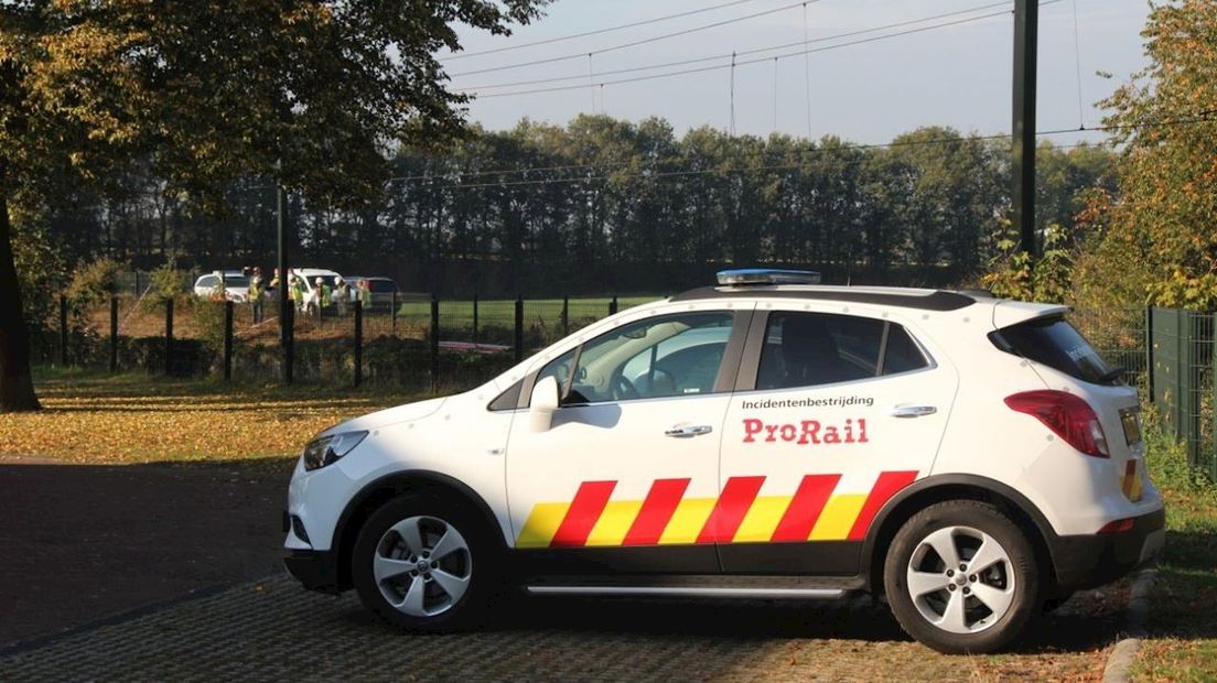 Bom gevonden langs het spoor bij Wierden