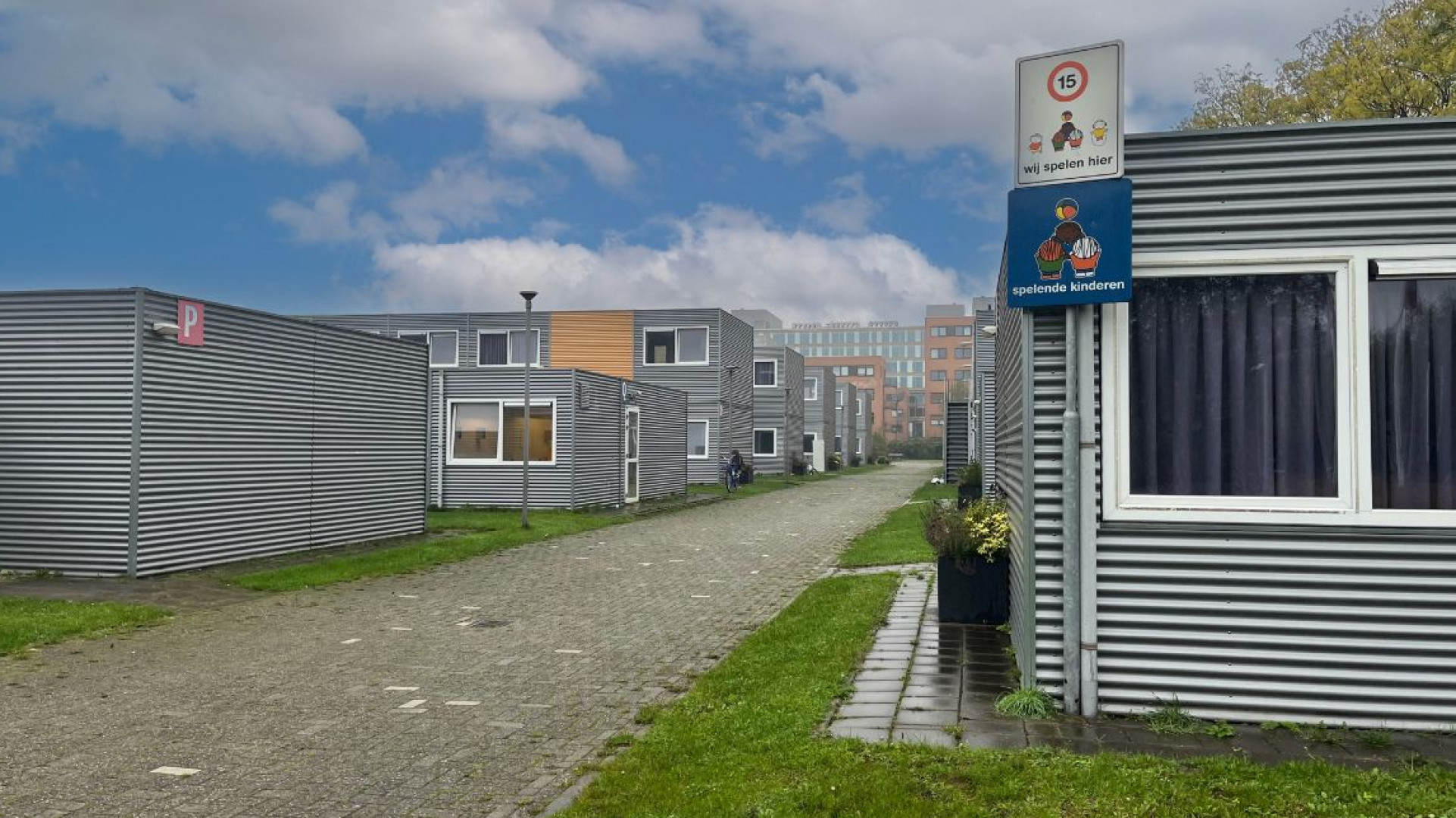 Христианские беженцы в центре Rijswijk сообщают о дискриминации со стороны сотрудников COA