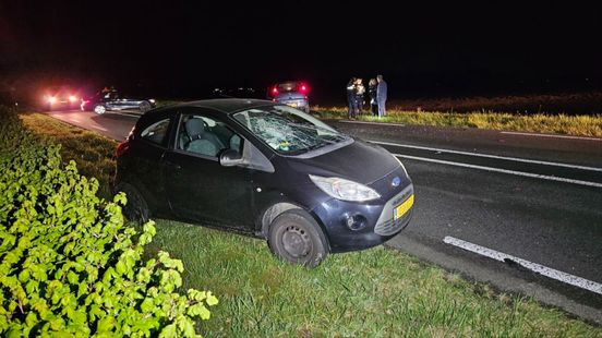 Botsing op N317 • rook in garage. Botsing op N317 • rook in garage.