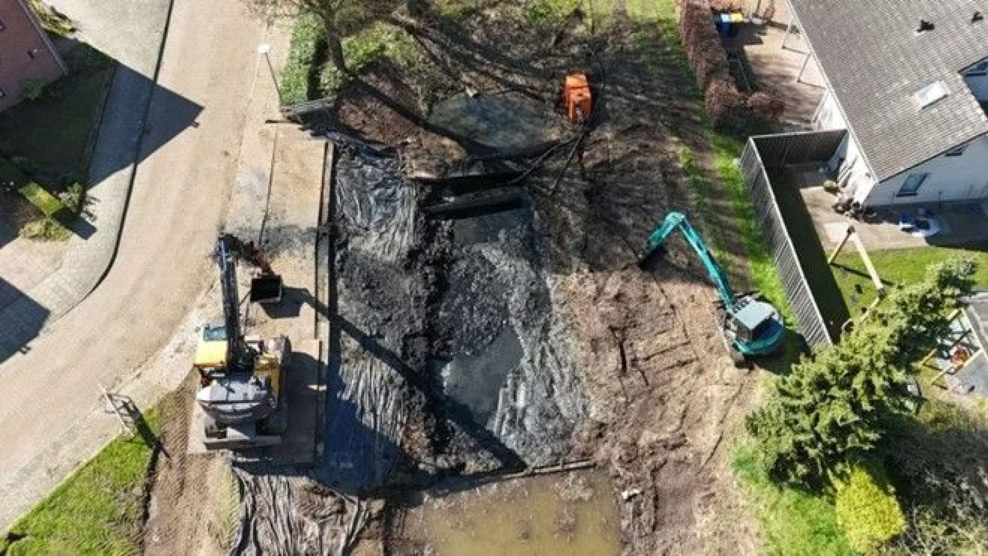 Groot onderhoud vijvers in Aalten succesvol afgerond.