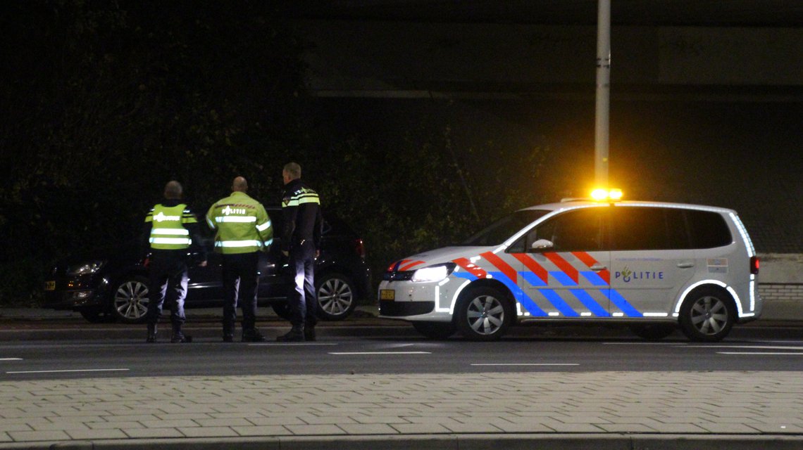 Politie Lost Waarschuwingsschoten, Verdachten Gaan Ervandoor - Omroep West