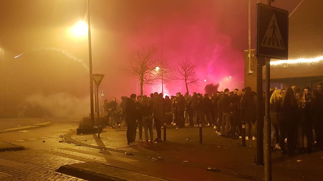 Jongeren in Staphorst opnieuw samen bij viaduct