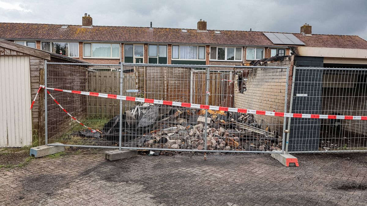 Brand verwoest garagebox Coevorden