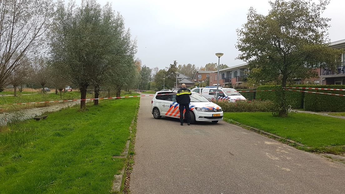 Het Jufferpad is door de politie afgezet