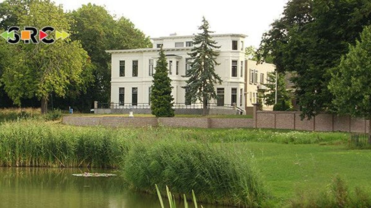 Voormalig gemeentehuis Asperen te koop