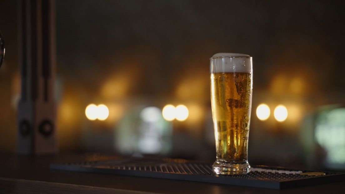 dorpscafe zomerserie biertje