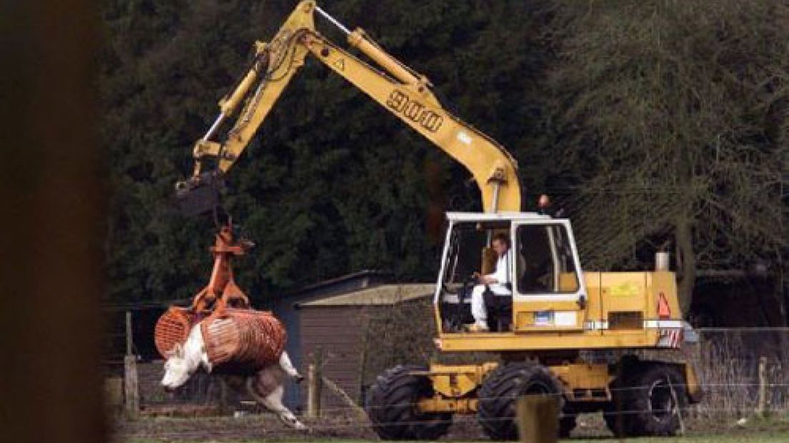 Boeren, vakbond NMV en dierenartsen hebben op een bijeenkomst in Heerde hun zorgen geuit over wat er gaat gebeuren bij een volgende uitbraak van mond- en klauwzeer.