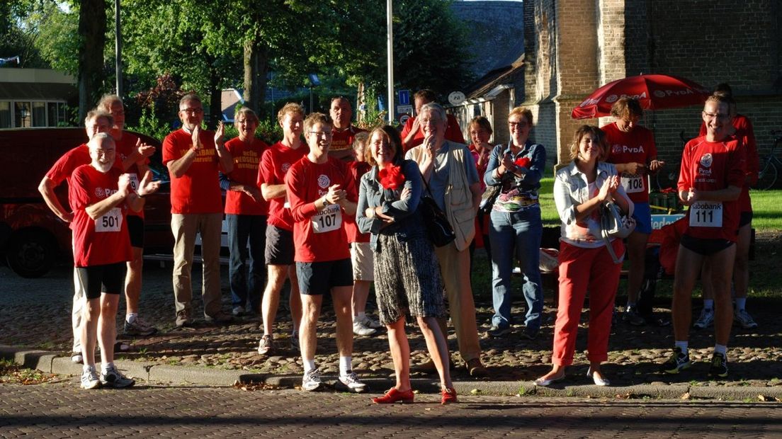 De PvdA'ers zijn klaar voor de Brinkloop