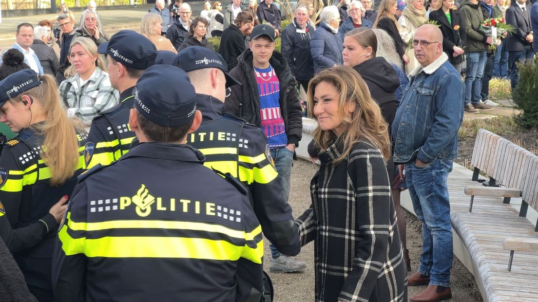 Minister Yesilgöz bij de herdenking van de tramaanslag vanmorgen.