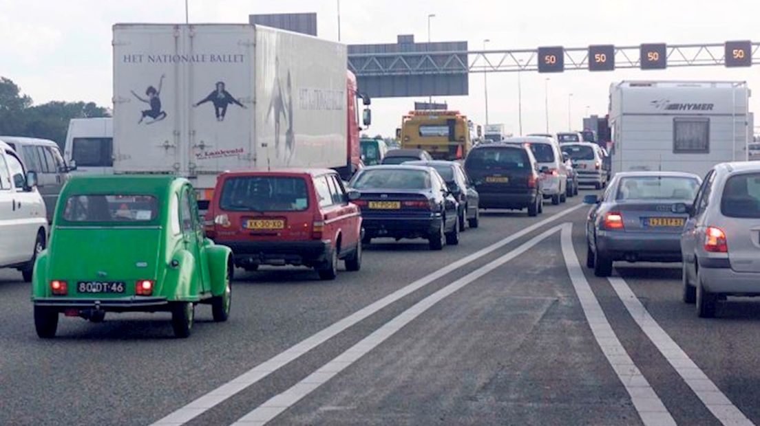 Files rond Hengelo door ongelukken