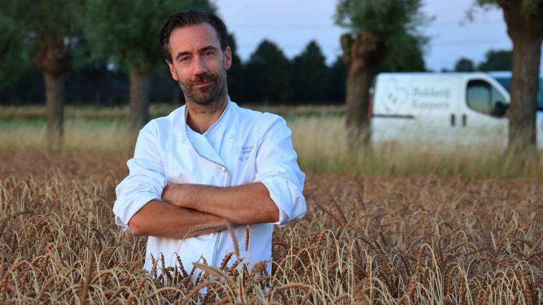 Rik Helmink (foto) en Esther Saalmink maken zich zorgen om de toekomst van veel bakkers.