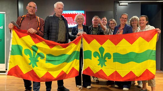 Inwoners Boornbergum tegen bouwplannen gemeente: "Mensen zijn boos, de gemeente luistert niet" Nieuws