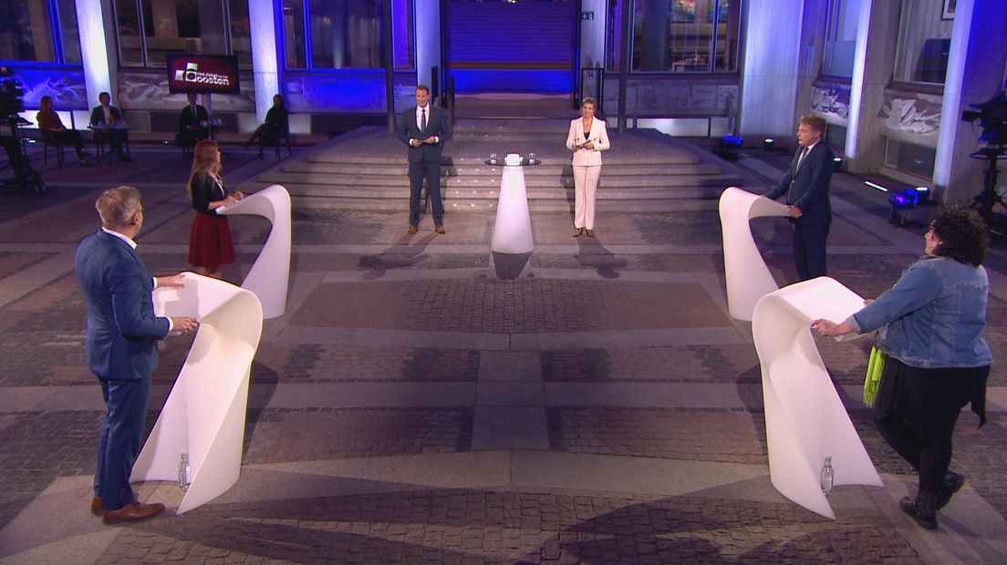 In het Debat van het Oosten gingen kandidaten uit Overijssel en Gelderland met elkaar in debat.