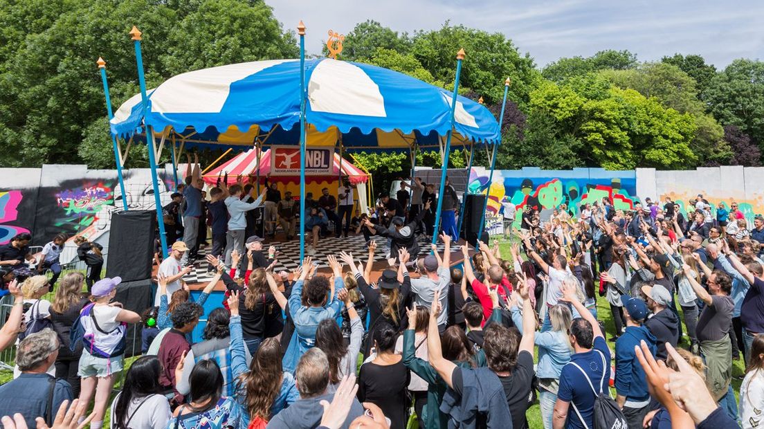 De sfeer op Parkpop was opperbest. Foto Joni Israeli