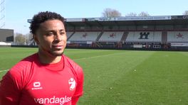 Besuijen onzeker over rol binnen elftal: 'Voor mij is dat wel moeilijk'