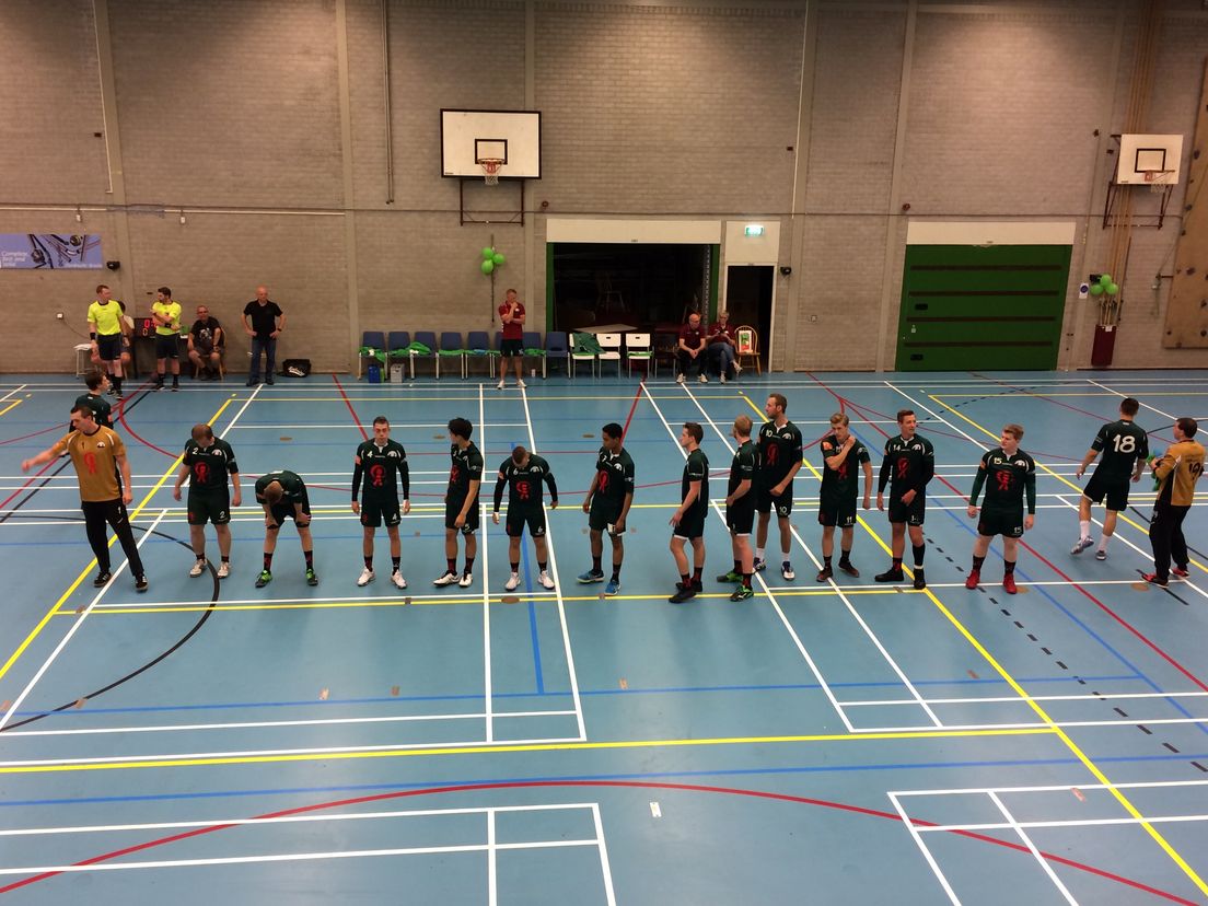 De handballers van ARBO Rotterdam, voorheen HARO, pakten zaterdag de eerste zege van het seizoen